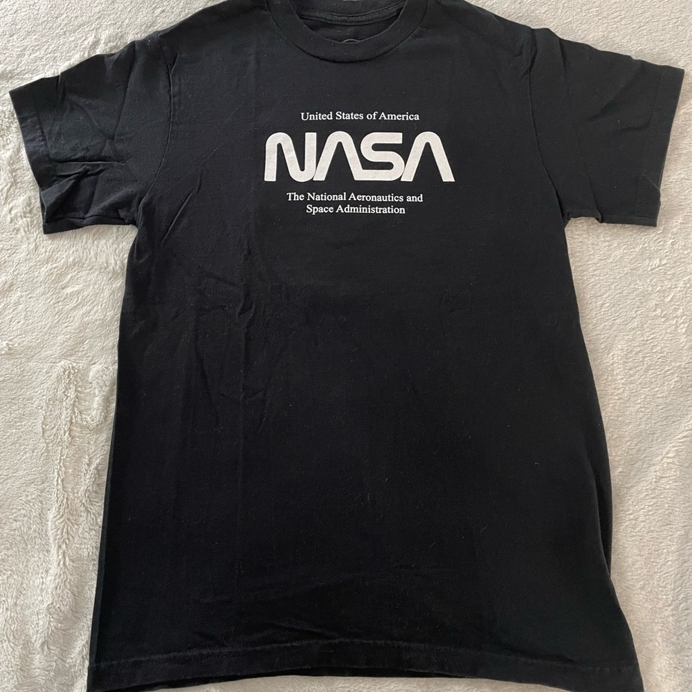 Nasa short sleeve tee